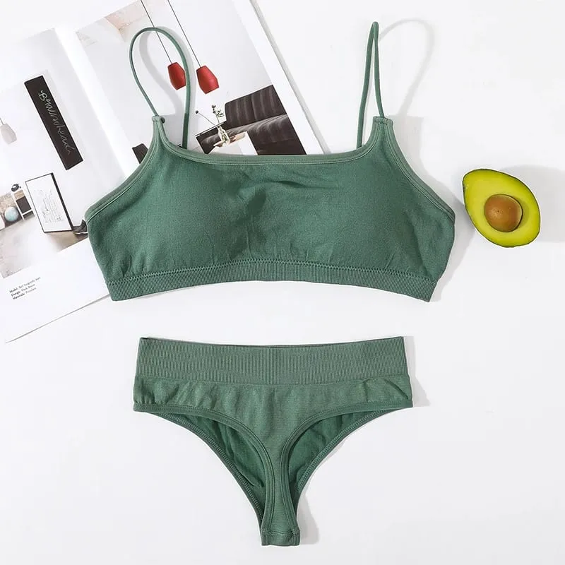 Women Seamless Bra And Panties Set Low Back Wireless Bra Top High Rise Thongs Female Underwear Removable Pads Sexy Lingerie Set