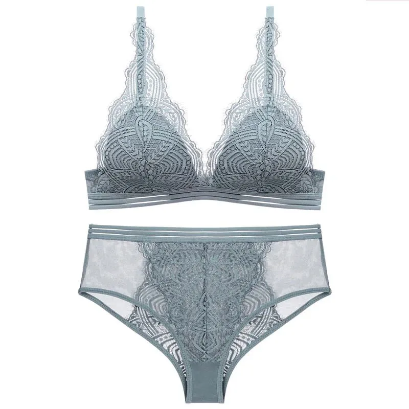 Bra Cup Segitiga Renda Nirkabel Berjajar Tipis dan Set Celana Dalam Pakaian Dalam Wanita Lingerie Perancis Seksi Bra Anak Perempuan Bralette