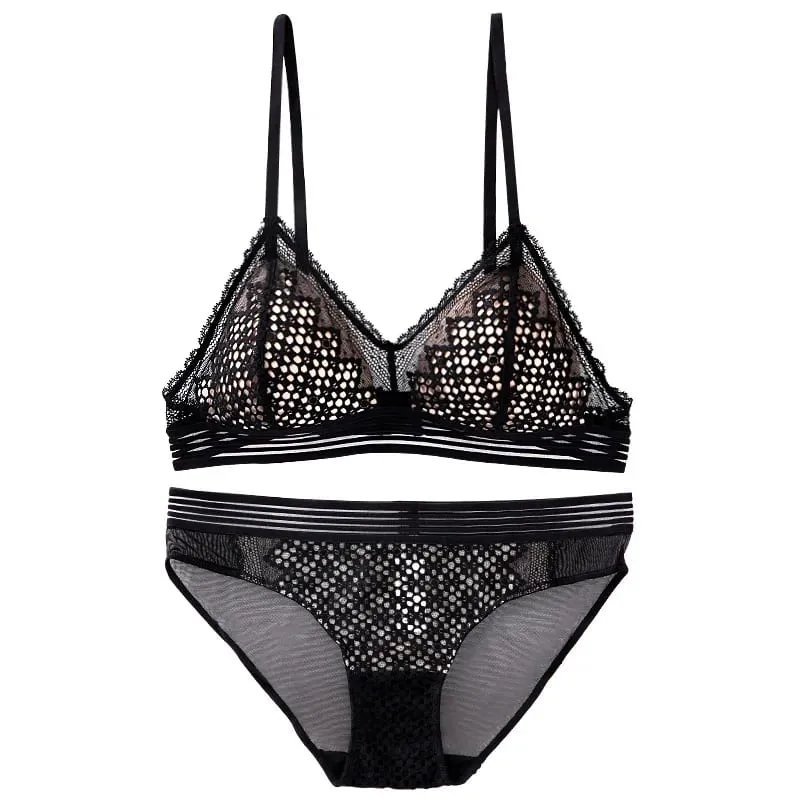 Sexy Hollow Out Lace Triangle Bra and Panties Set Underwear Soft Thin Cup Wireless French Bra Lingerie Women 2020 New