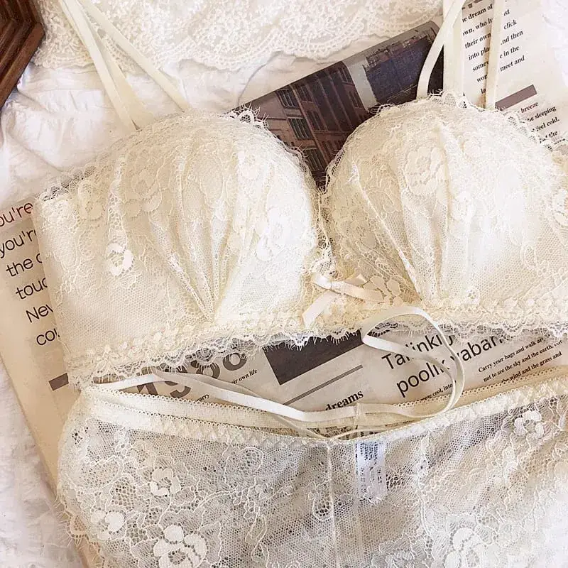 AB Cup Thicken Seamless Sexy Bra Sets Para sa Babae Fashion Push Up Wire Free Lingerie Strapless Hand Bra at panti Solid Lace — image 2