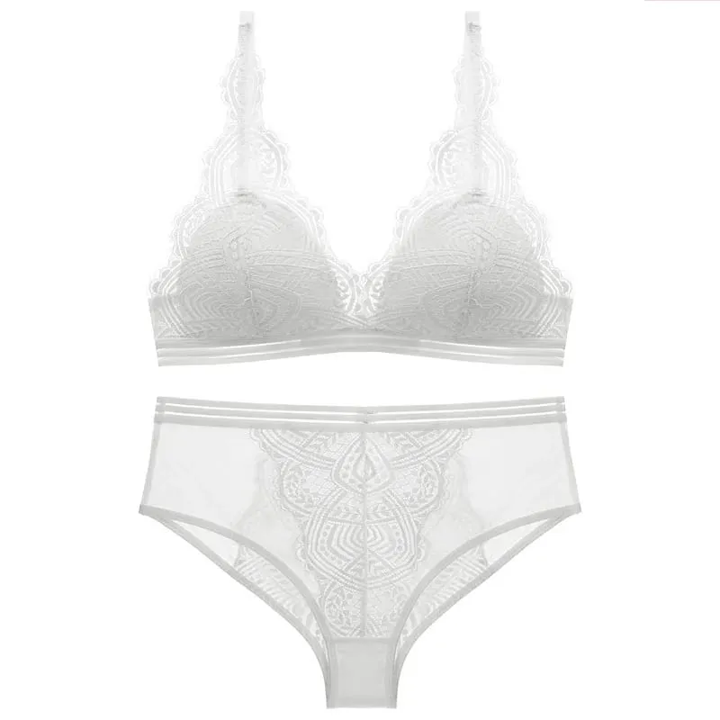 Bra Cup Segitiga Renda Nirkabel Berjajar Tipis dan Set Celana Dalam Pakaian Dalam Wanita Lingerie Perancis Seksi Bra Anak Perempuan Bralette