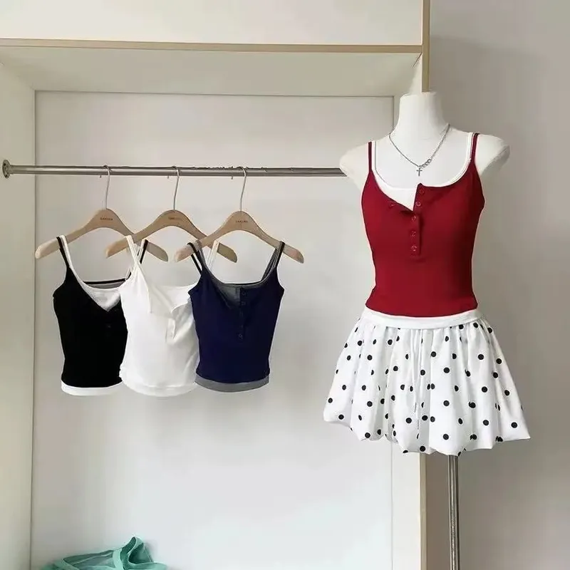 Fashion Fake Two Piece Camisole for Woman Spring Autumn Short Slim Fit Chest Pad Tank Women Korean Street Spicy Girl Clothes — image 2