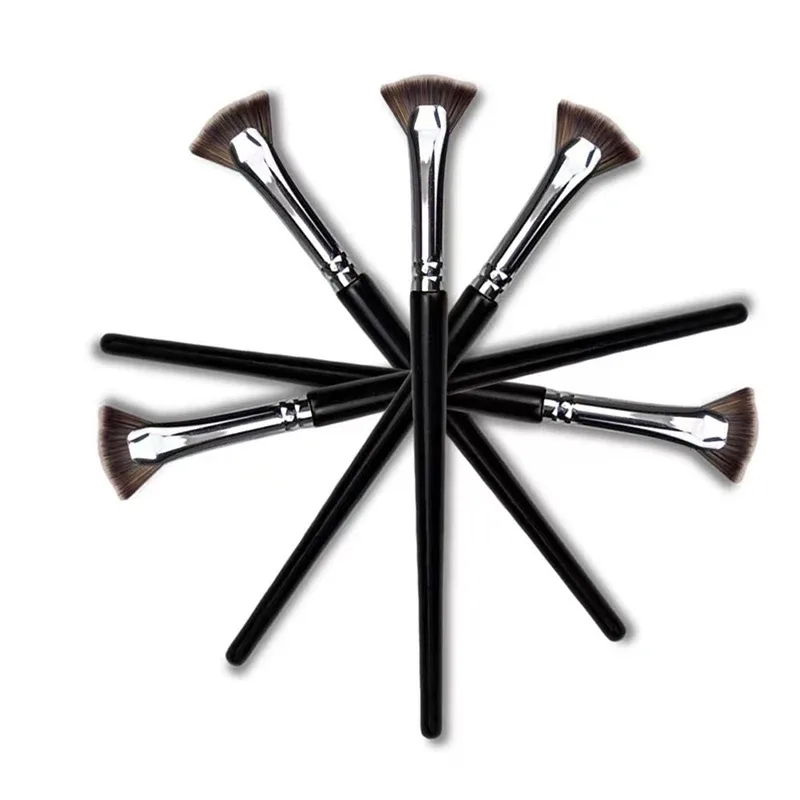 Z. 1PC Fan-shaped Eyelash Brush Soft No Shedding Professional Eyelash Makeup Brushes Mascara Highlighter Powder Smudge Tool