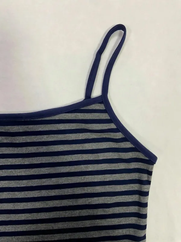 Women Striped Camisole Tank Top Summer Casual Slim Fit Sleeveless Navy Blue Basic Y2K Crop Top — image 4