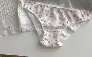 Japanese Sweet Lolita Bra&Panty Set Cherry Strawberry Print Wireless Comfort Bralette Anti Sagging AB Cup MOYISU 32-38-Sexy Bras — image 11