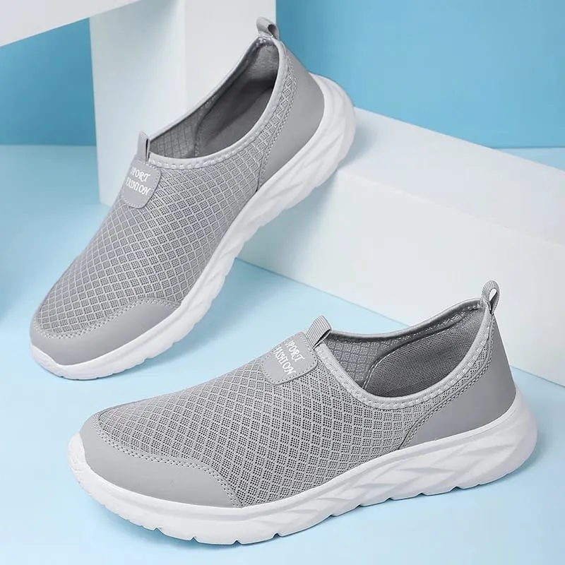 2023 Lätta män Casual Shoes Andas Slip on Man Casual Sneakers Anti-halk Herr Flats Outdoor Walking Shoes Storlek 40-47 — image 9