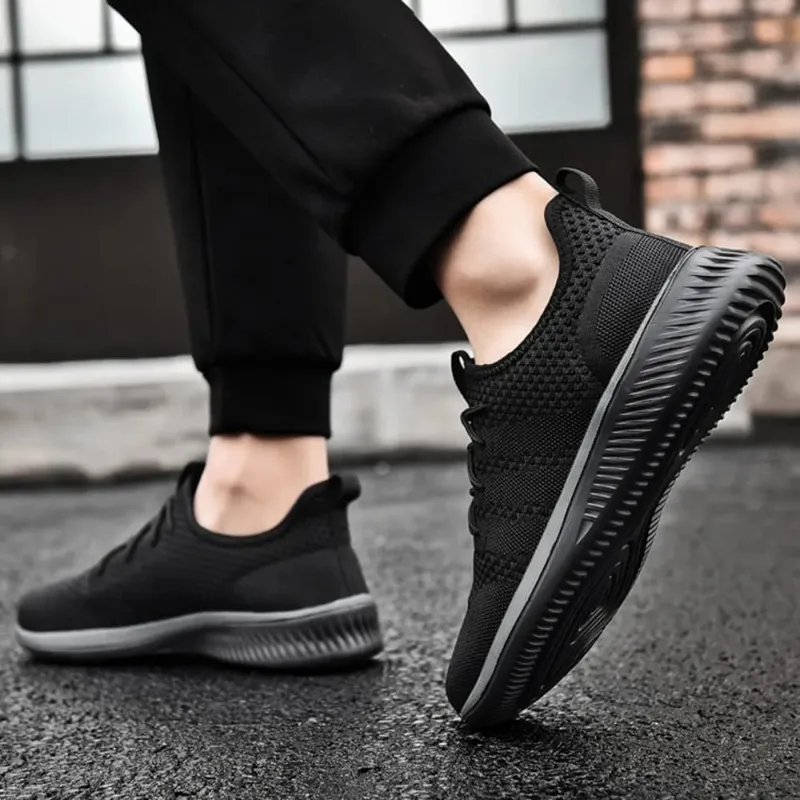 Men Casual Shoes Fashion Breathable Walking Mesh Flat Shoes Sneakers for Men Gym Vulcanized Shoes Black Sneakers — image 4