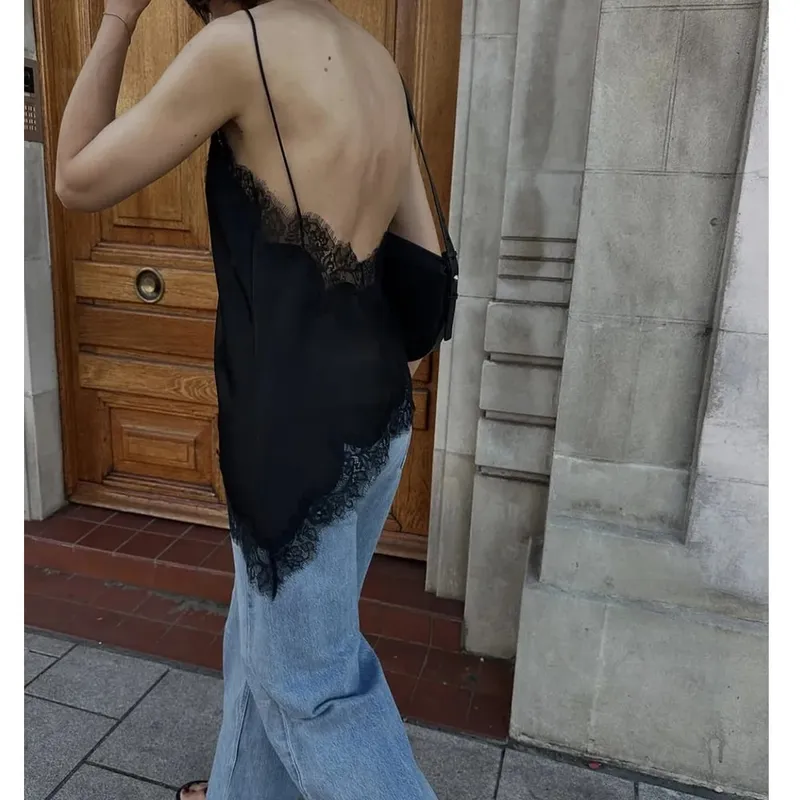 Women Sexy Satin Lace Trim Cami Tops Silk V Neck Spaghetti Strap Tanks Tops Y2k Coquette Loose Going Out Camisoles Streetwear