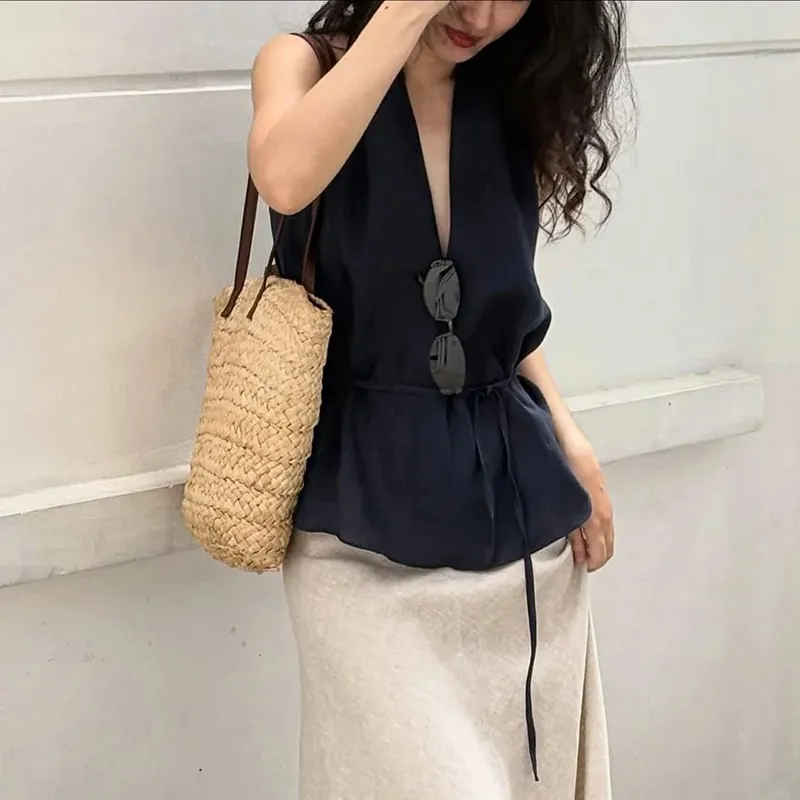 Linad Street Chic Navy Halter Tank Top For Women Fashion Deep V Neck Lace Up Vest Female Spring Casual Sleeveless Tops 2026 — image 4