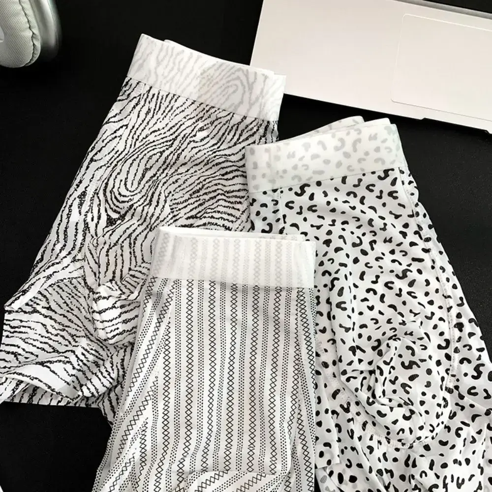 Celana Boxer Sutra Es Tipis Modis Celana Boxer Motif Macan Tutul Garis Tembus Pandang Celana Dalam Perasaan Dingin Mulus Sejuk Setiap Hari — image 2