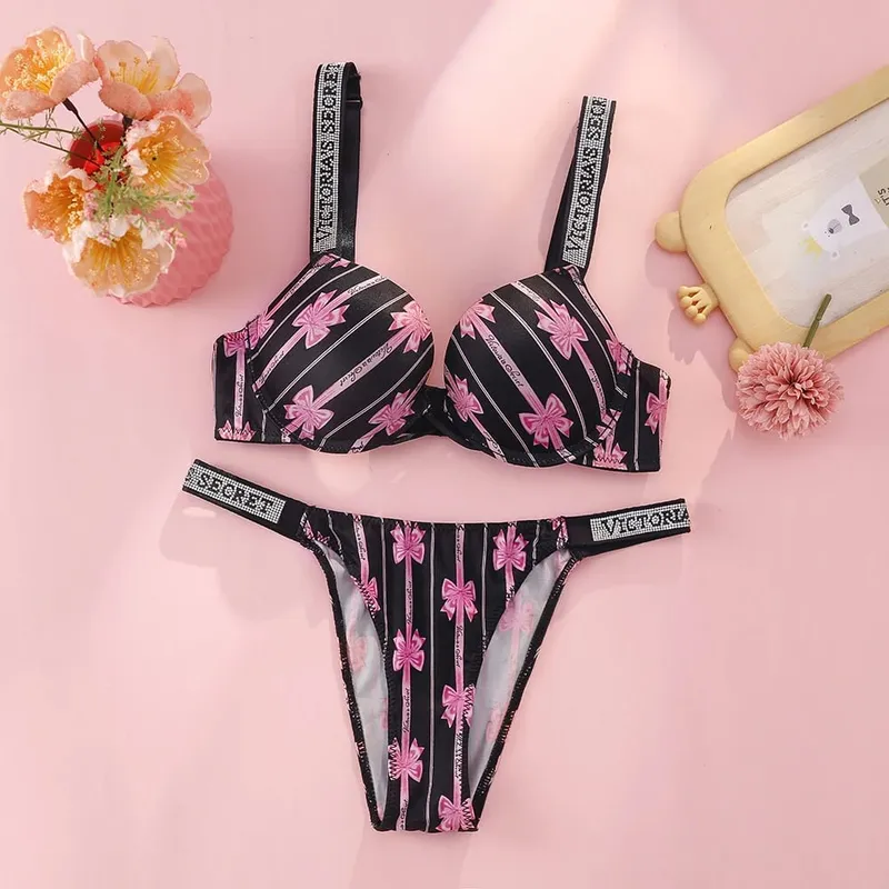 Victoria's Secret Rhinestone Logo Shoulder Straps Lace Underwear Sexy Lingerie Set Push Up Bra at Panties Set Para sa Babae — image 7