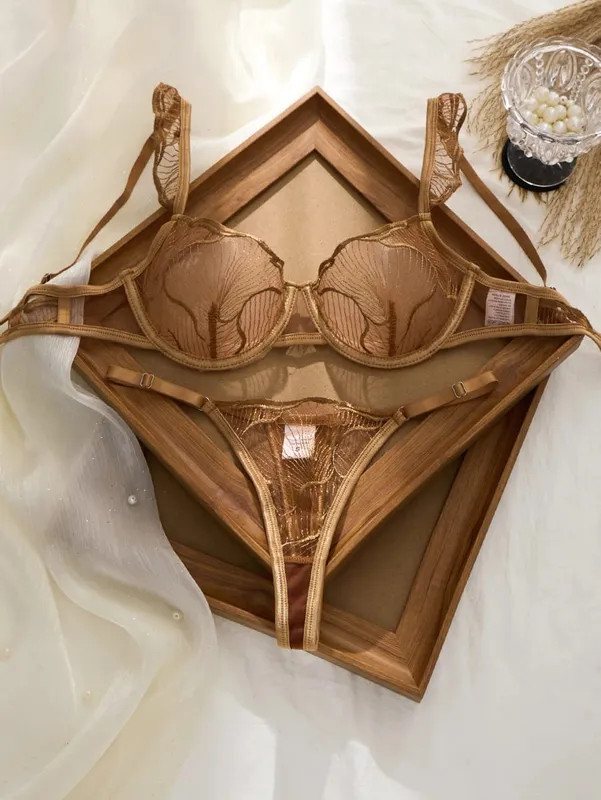 Ultra Thin Minimizer Bra for Large Breasts Wireless Support Bra for Women Comfort Push Up Lift Adjustable Underwear Sexy — image 2