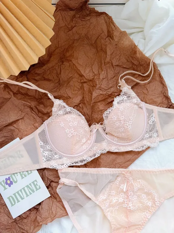 Sexy Black Lace Lingerie Set with Underwire Comfortable Lift for Larger Busts — image 10