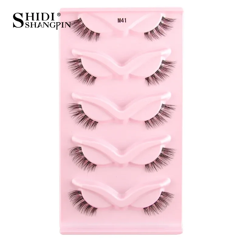 Half Lashes Cat Eye Lashes 3D Natural Winged End Eye Elongated Lashes Fox Eye Lashes Faux Mink Lashes Makeup