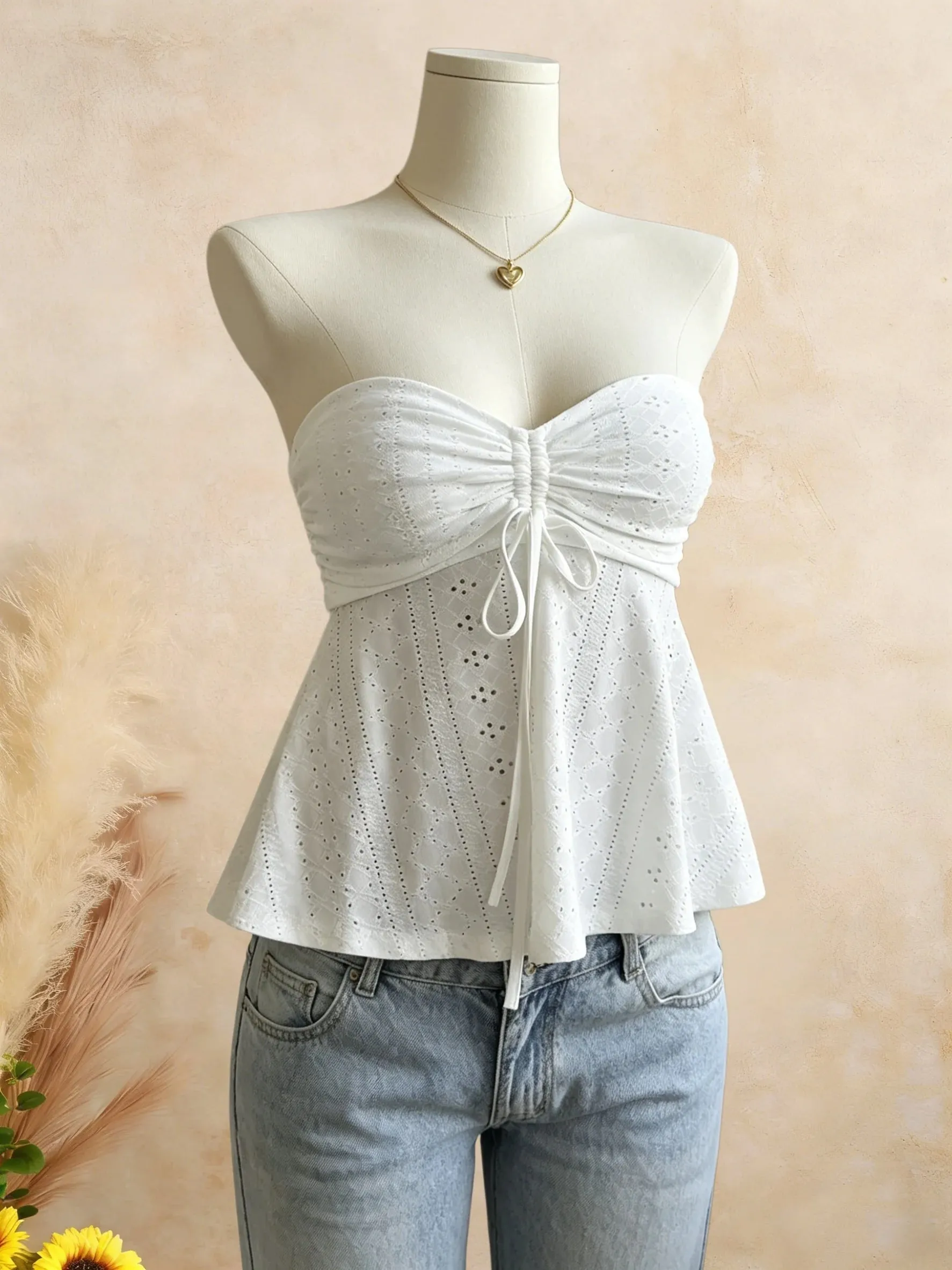 Women Yellow Eyelet Lace Tube Top Casual Ruched Tie Front Peplum Strapless Camisole — image 7