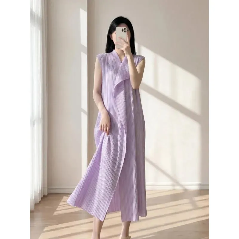 Miyake Pleated Dresses 2026 Summer New Sleeveless V-Neck Irregular Elastic Draped V-Neck Vest Elegant Women's Temperament Dress — image 6