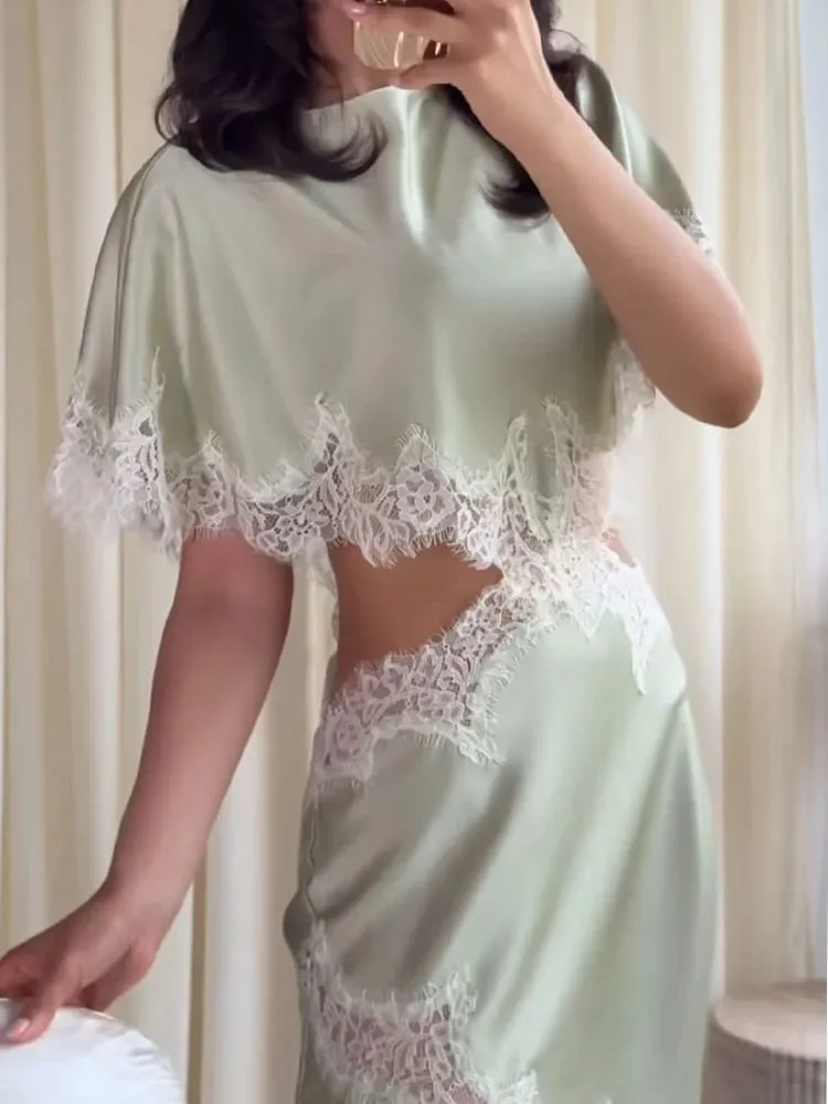 Women's Lace Trim Dress Cloak Sleeve Asymmetric Hem Cut Out Mini Dress Elegant Street Fashion Casual O Neck Dresses — image 4