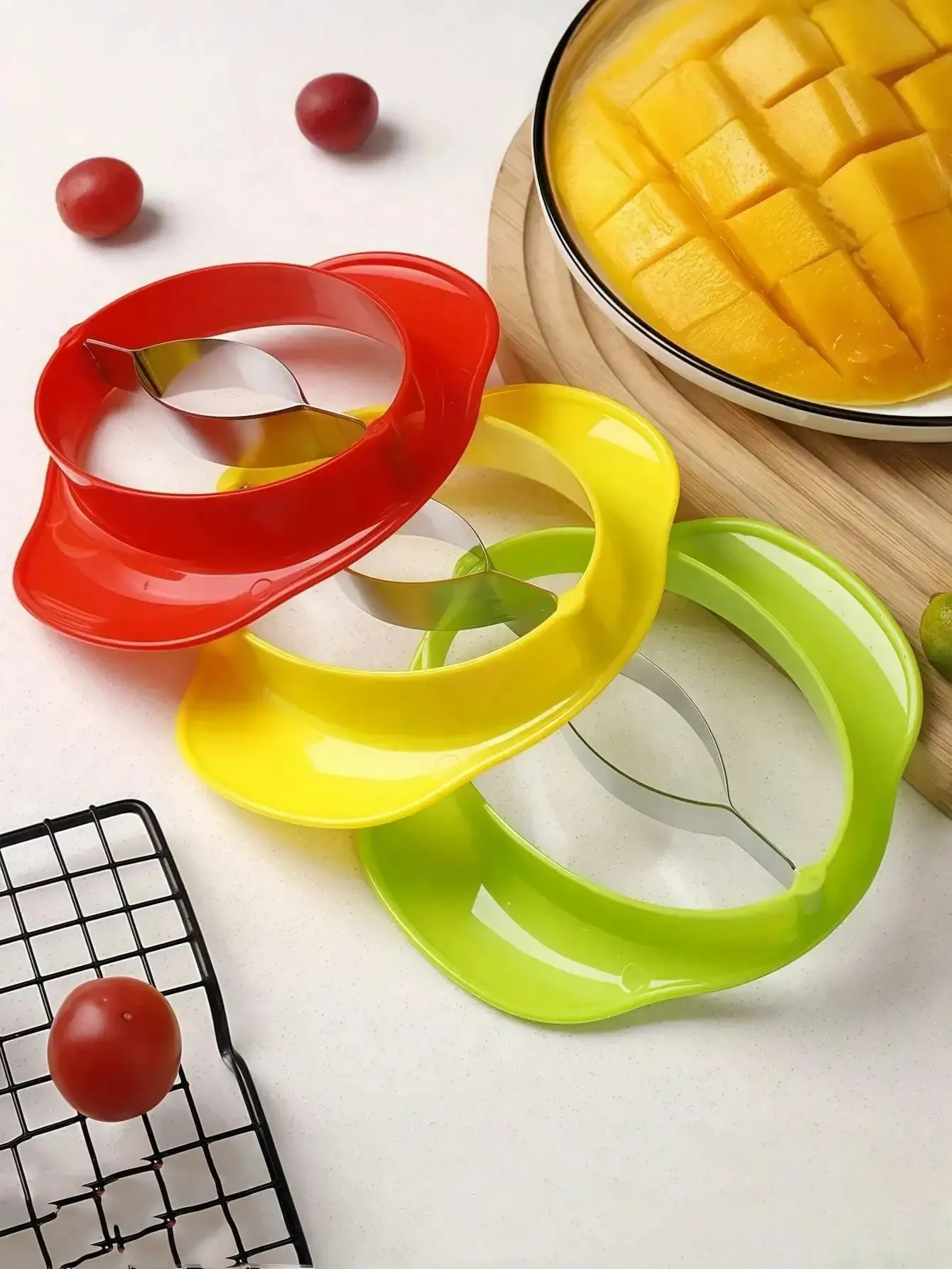 1 Piece Mango Peeler Mango Slicer Peeler and Peeling Tool Mango Divider Fruit Slices Peeler Ergonomic Mango — image 5