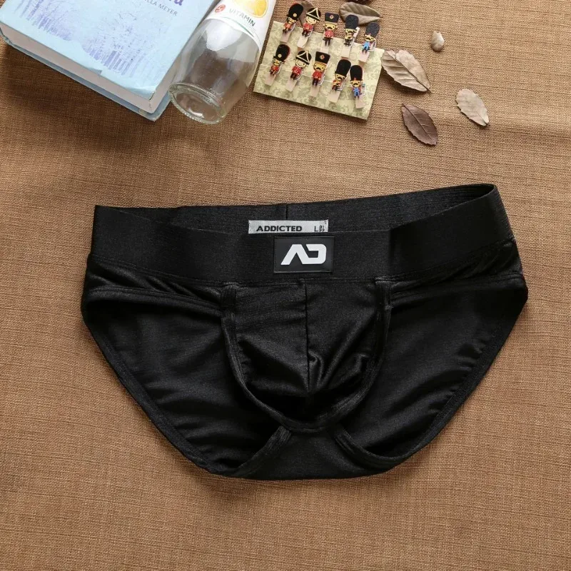 2025Simple, solid color, fashionable, men's low-rise nylon brushed bright briefs AD3-M257 — image 1