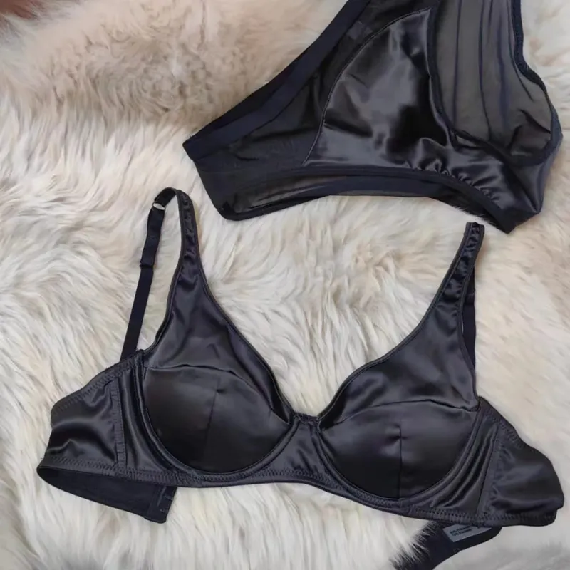 Conjunto de sutiã de cetim reunido, roupa íntima fina e confortável que não deixa marcas, seios grandes mostram pequeno push up lingerie briefs terno