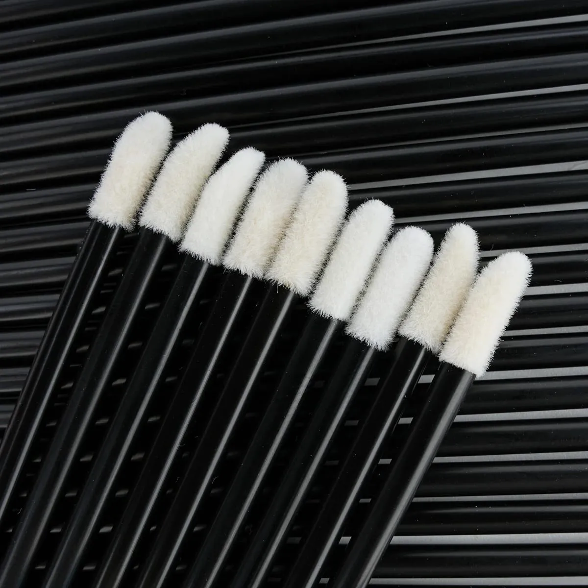 50/500/1000Pcs Wholesale Lip Brushes Makeup Brush Eyelashes Extension Lip Gloss Applicator Lipstick Wands Set Cosmetic Make Up — image 3