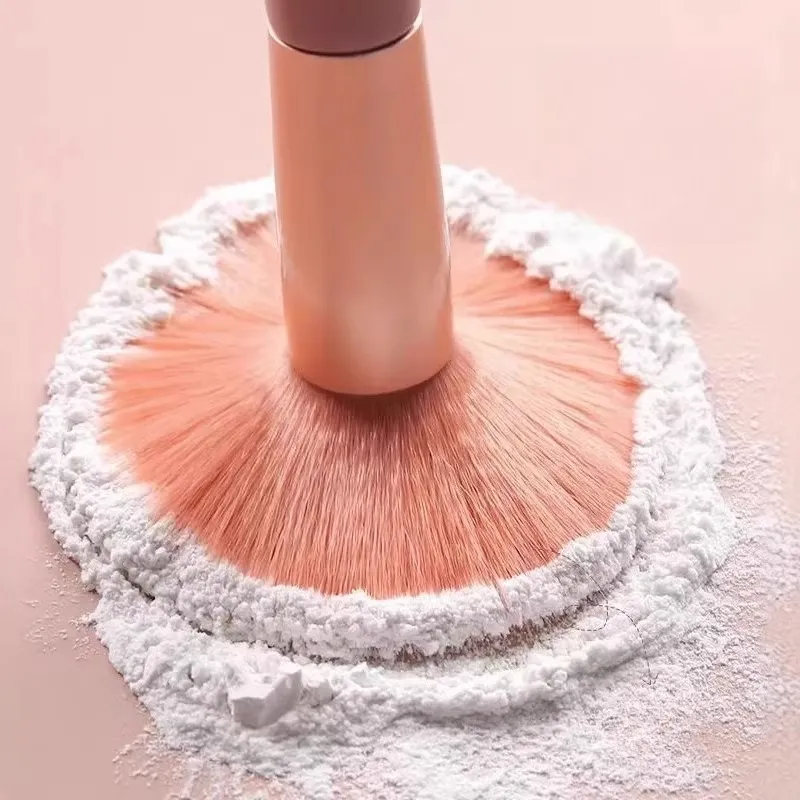 8Pcs Mini Macaron Soft Makeup Brushes Set Portable Beginner Beauty Tools for Blush Eyeshadow Complete Cosmetic Brush Kit — image 4