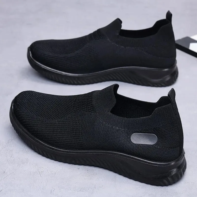 New Men's Casual Sports Shoes with Soft Sole Anti Slip and Breathable Work Cloth Surface for Men — image 2