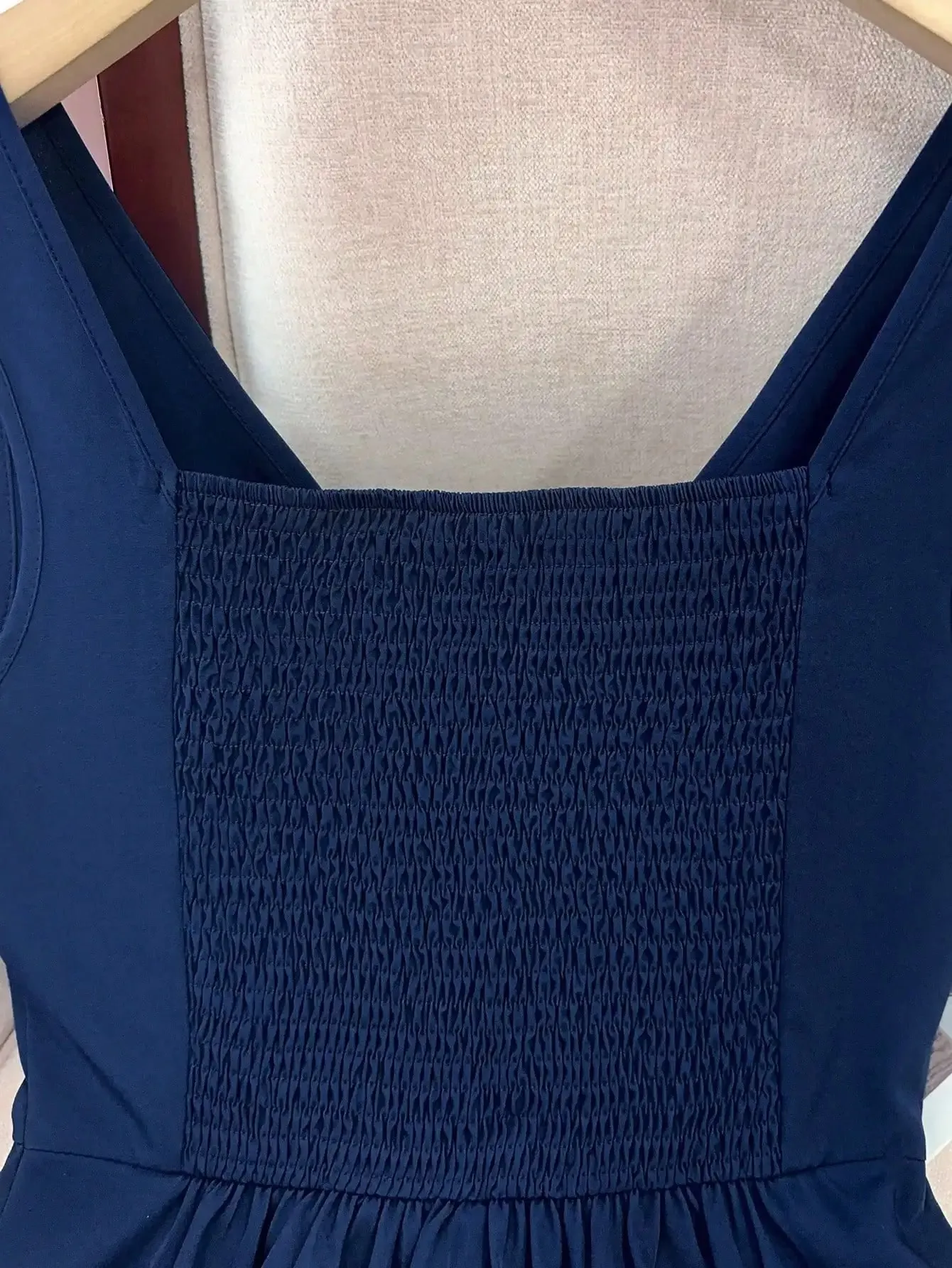 Slim-fit Cami with Ruched Back & Thick Straps Ruffled Hem Stretch Gathered Design for All Body Types — image 5