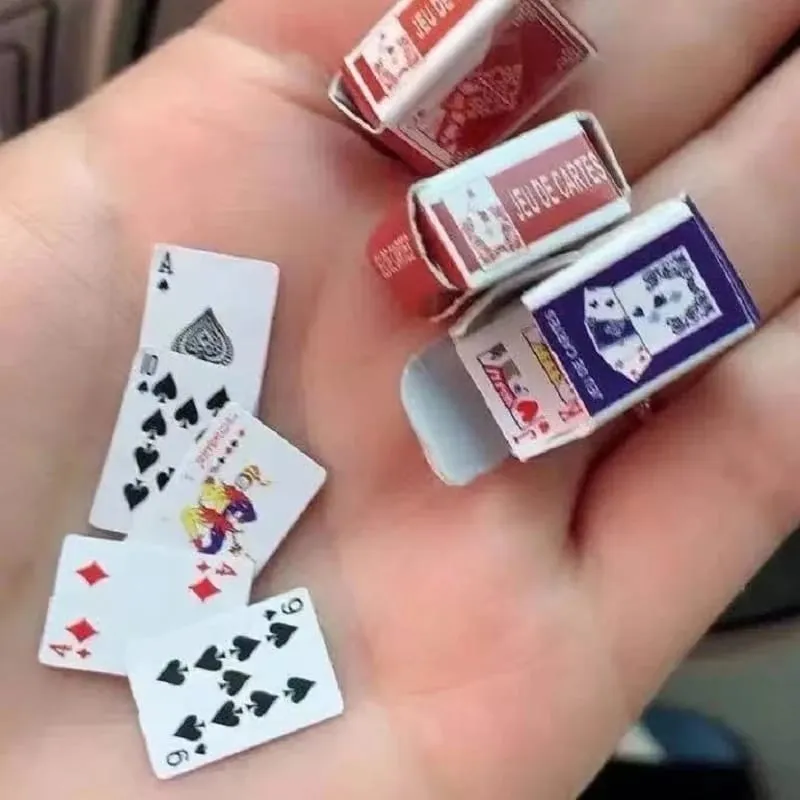 Mini Cartoon Playing Poker Fun Cards Student Stress Relieving Board Games Small Toys Casual Fingertip Playing Poker — image 3
