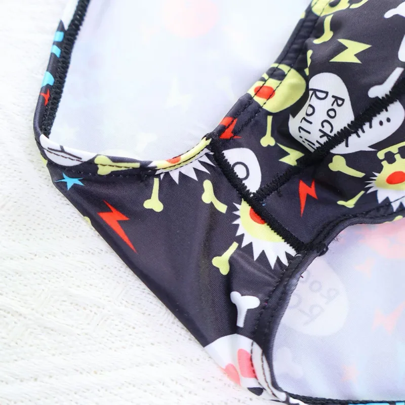 Cuecas masculinas de cintura baixa com bolsa grande e estampa de caveira, tecido elástico confortável para uso diário