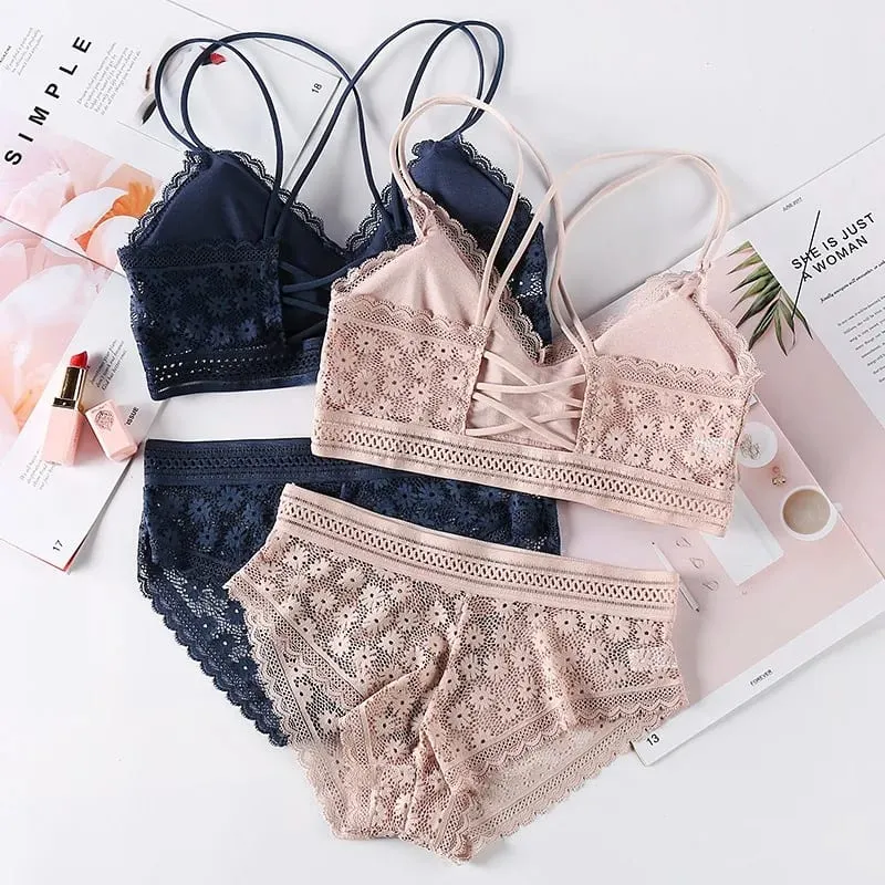 Women's Lace Lingerie Set Cross Shoulder Strap Without Steel Ring Bra Comfortable Support Underwear With Gathering Design — image 4