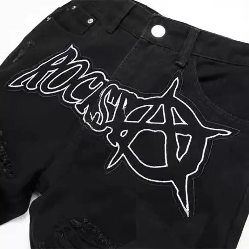 Autumn And Winter Retro Black Ripped Jeans Men'S Straight Leg Pants Pentagram Patch Casual Jeans Pants — image 4