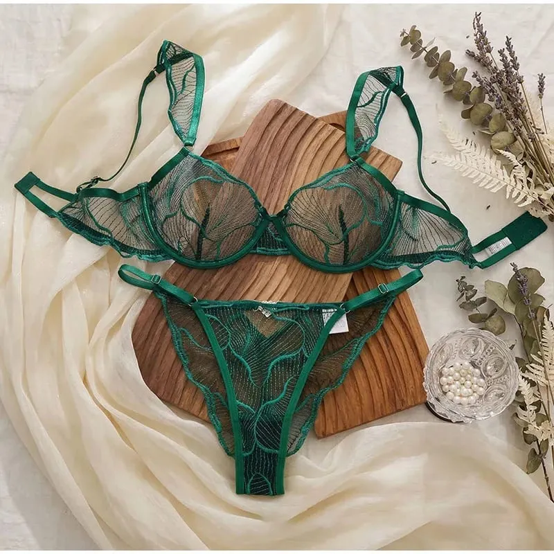 French Lace Bra and Panty Set Embroidered Mesh Sheer Lingerie with Spaghetti Straps Ripple Pattern for Spring Summer Women Wear