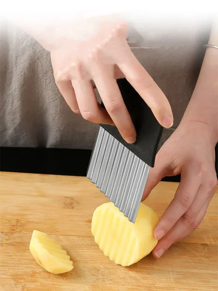 Stainless Steel Potato Chip Slicer Dough Vegetable Fruit Crinkle Wavy Kitchen Knife Cutter Chopper French Fry Maker Tools Gadget — image 8