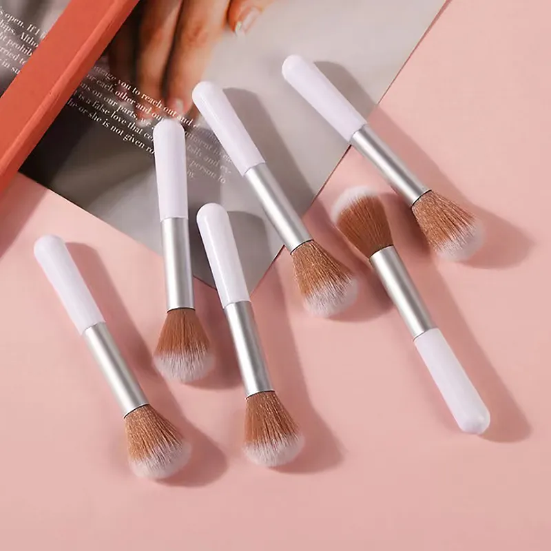 1Pcs Round Handle Multifunctional Makeup Brushes Girl Professional Powder Foundation Blush Brush Cosmetic Accessories — image 3