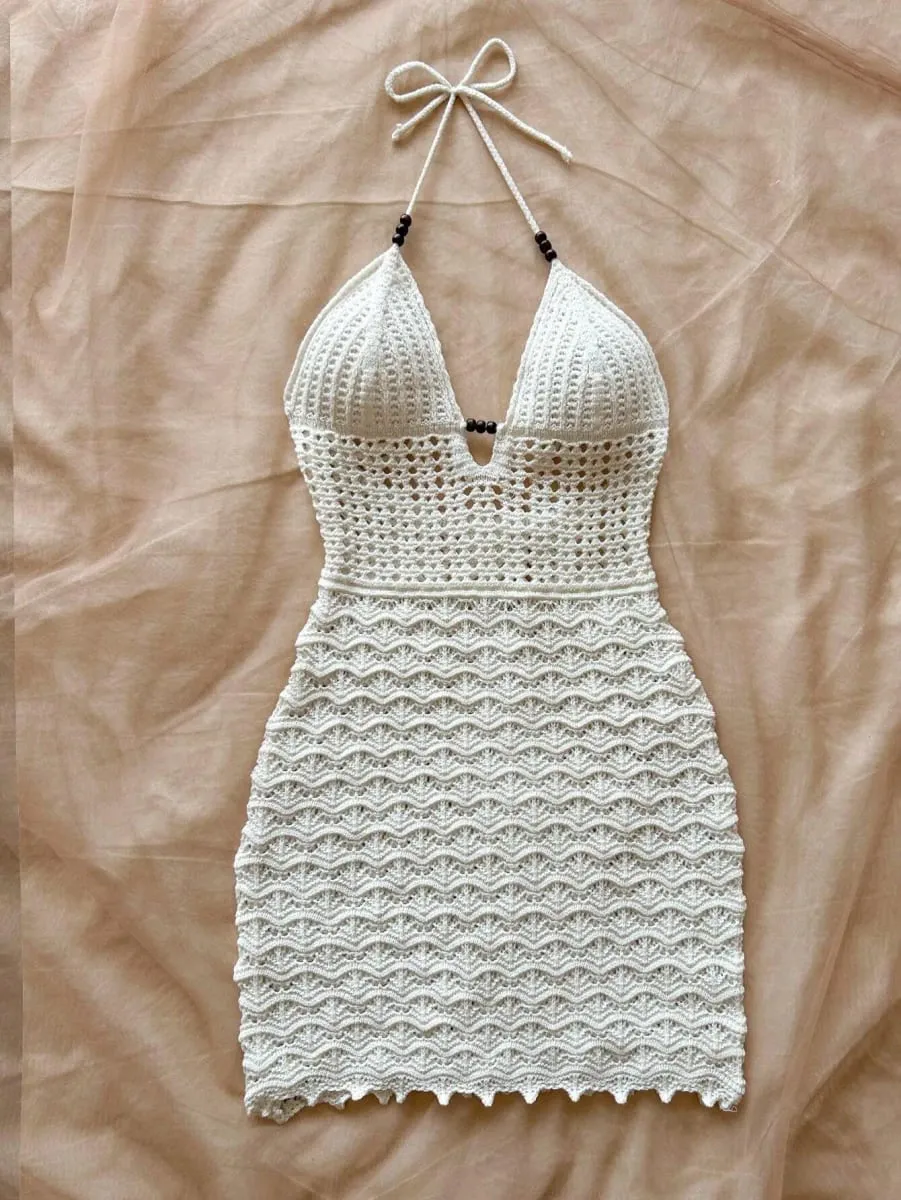 Vestido feminino branco de crochê frente única sem mangas — image 4