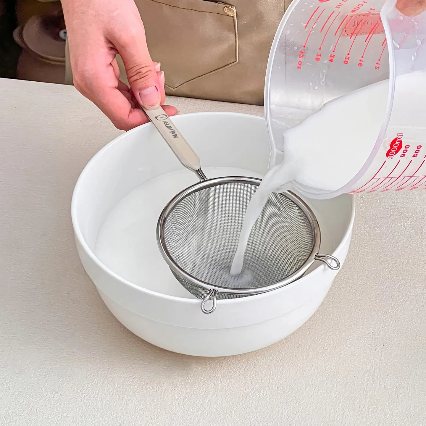 Durable 304 Stainless Steel Residue Filter With Plastic Handle Fine Mesh Strainer Flour Sieve Oil Skimmer Spoon Kitchen Utensils — image 4