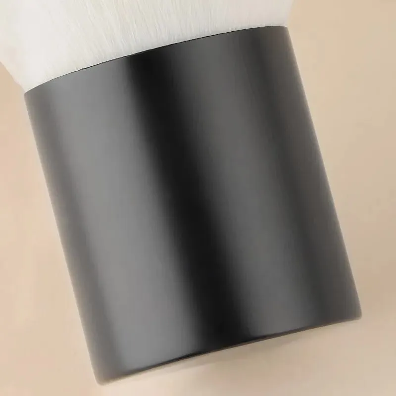 Fluffy Kabuki Brush Makeup Brush for Perfect Foundation Bronzer Highlighter and Blush Application — image 5