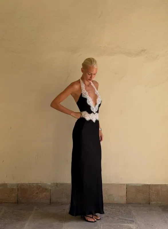 Black Lace Patchwork Halter Neck Maxi Dresses V-neck Sleeveless Backless High Waist Long Dress 2026 Elegant Party Club Outfits