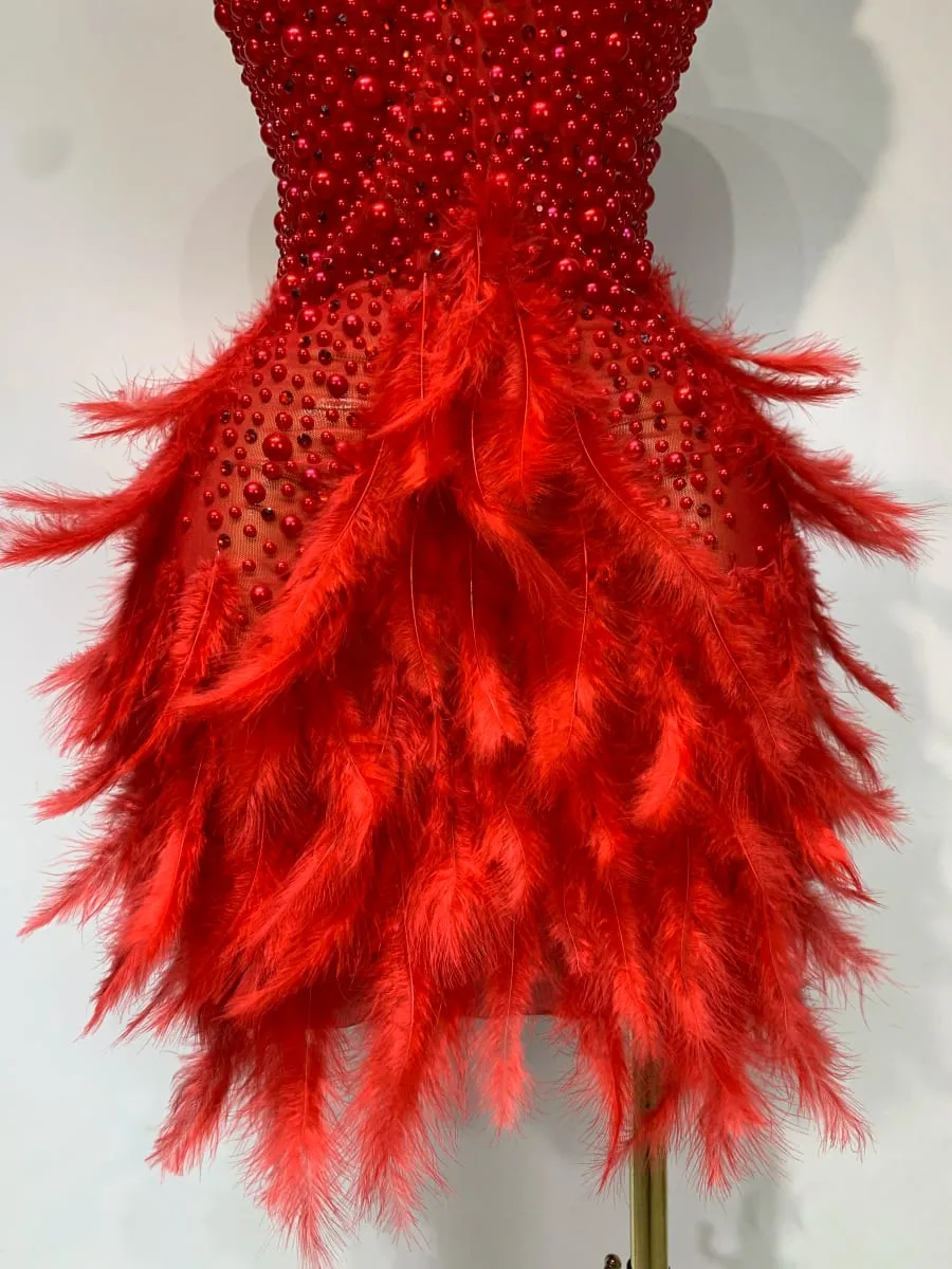 Luxo strass pérolas halter sem costas curto penas vestido feminino sexy celebrar aniversário vestido desempenho traje de dança — image 6