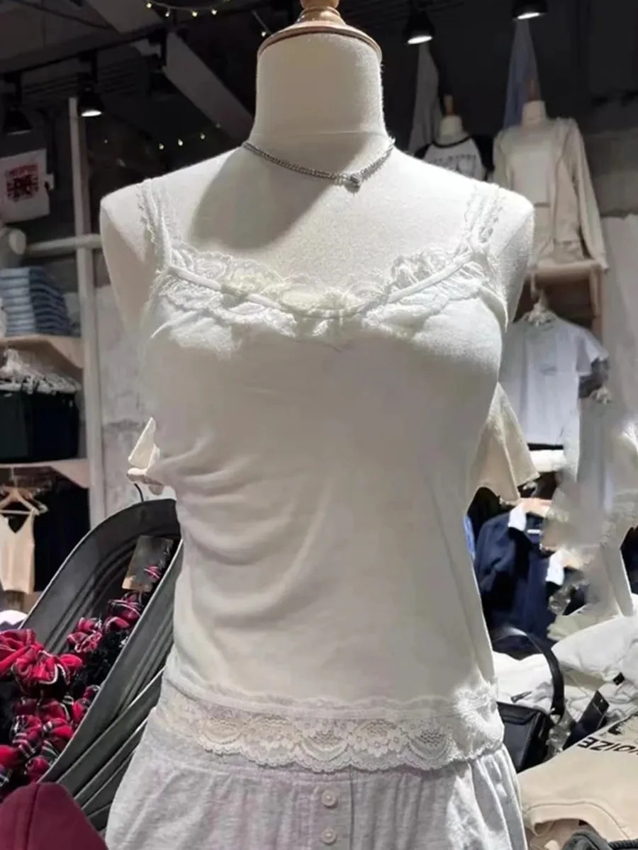 Sweet Lace Patchwork Slim Tank Tops Dam Sommar Vit Sexig Enkel Bomull Mjuka ärmlösa västar Kvinna Vintage Chic Y2K Camisole — image 2
