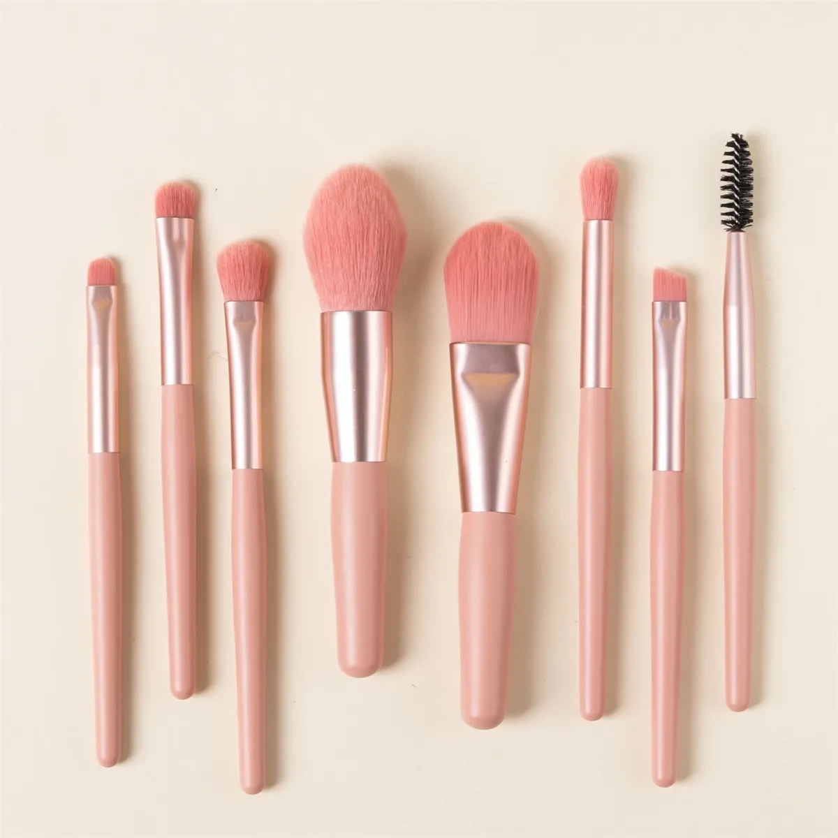 Soft Fluffy Makeup Brushes Set for Cosmetics Foundation Blush Powder Eyeshadow Kabuki Blending Makeup Brush Beauty Tool — image 1