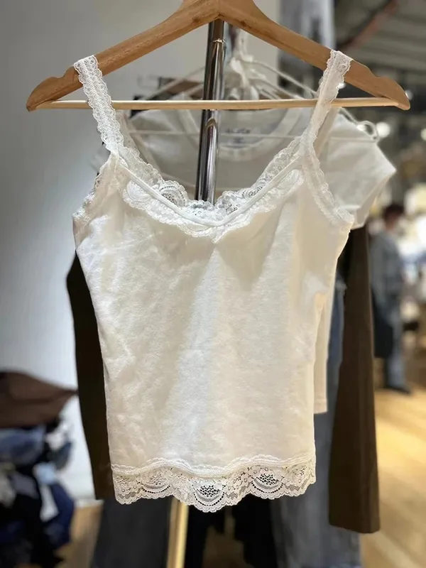 Sweet Lace Patchwork Slim Tank Tops Dam Sommar Vit Sexig Enkel Bomull Mjuka ärmlösa västar Kvinna Vintage Chic Y2K Camisole — image 5