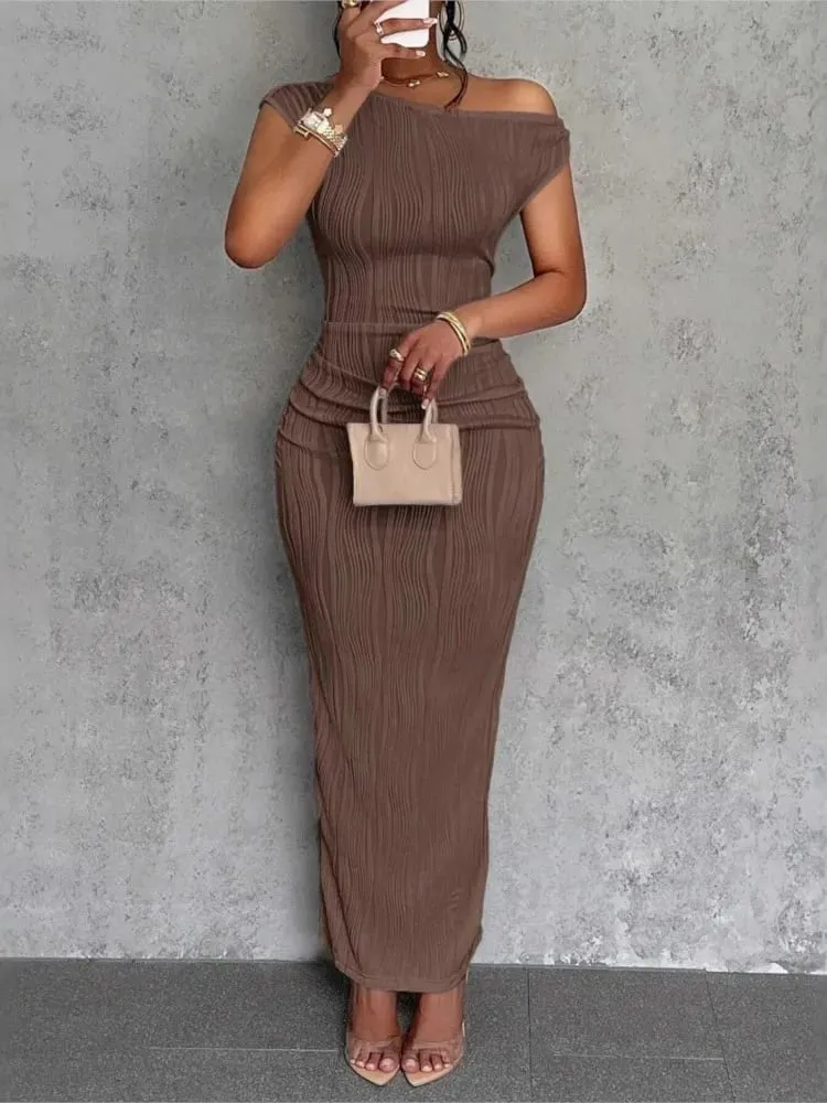 Mode Vatten Ripple Sned Shoulder Dress Dam Elegant och Enkel Enfärgad A-linje krage Mellan midjan Sexig höftomlott kjol — image 5