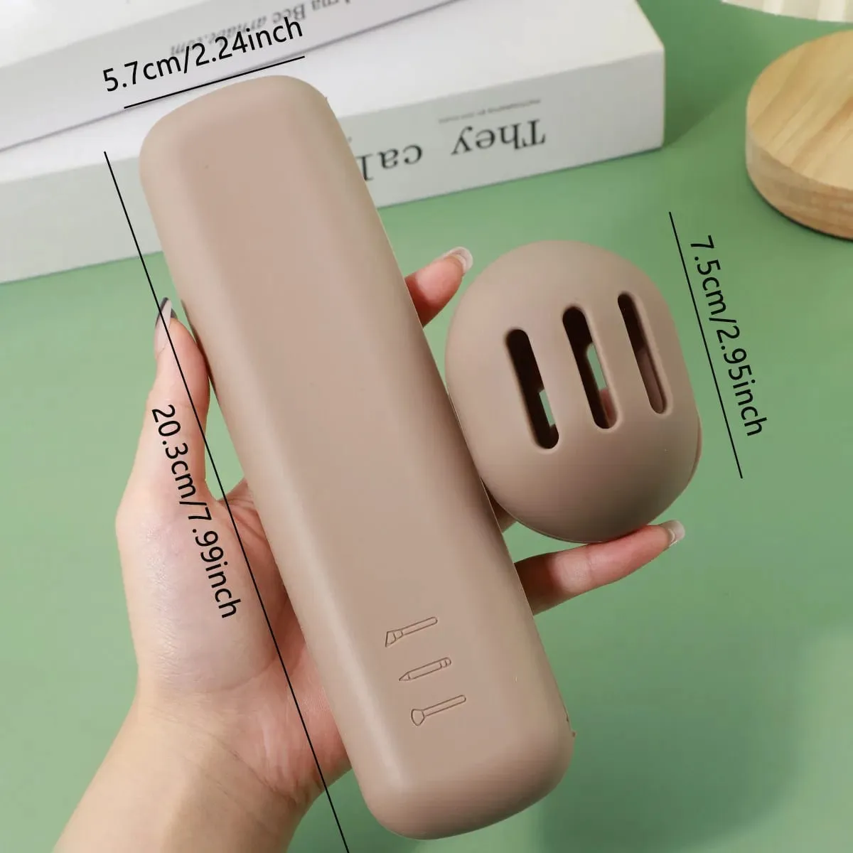2PcsTravel Makeup Brush Holder Silicone Cosmetic Brushes Bag Makeup Sponge Case Portable Waterproof Makeup Tools for Women — image 3