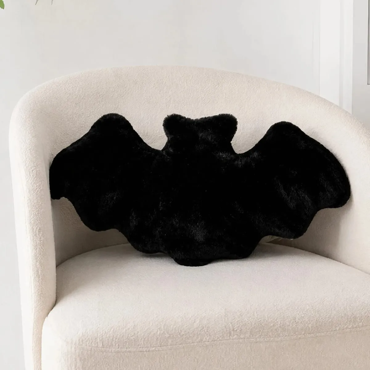 Halloween Bat Shaped Throw Pillow Halloween Bats Plush Pillow Furry Bat Plush Pillows for Halloween Decorative Home Sofa Bed