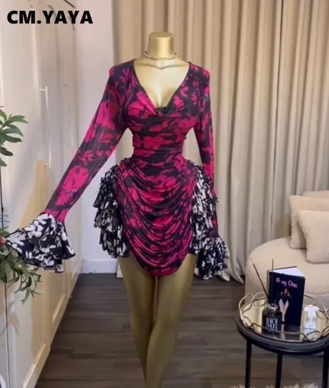 CM.YAYA Kvinnor Tie Dye Print Cascading Volanger Bell Långärmad Bodycon Ruched Draperad V-ringad Klänning Semester Strand Semesterklänningar — image 11