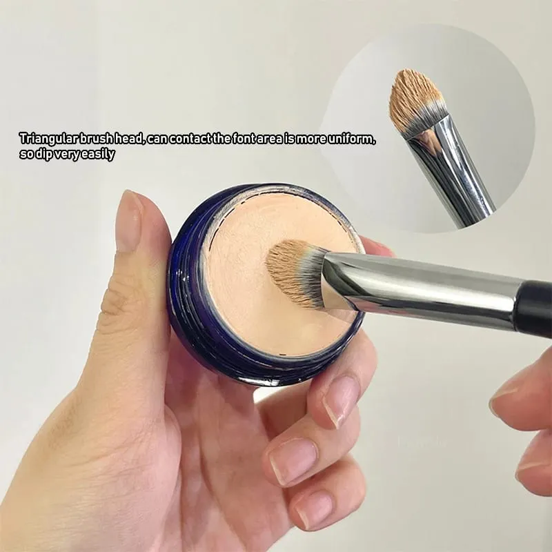 Concealer Makeup Brush Triangle Beveled Precision Soft Smudge Brushes Cover Acne Dark Circles Multi-Function Detail Makeup Tools — image 4