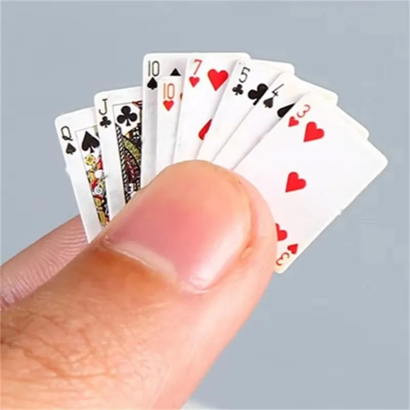 Mini Cartoon Playing Poker Fun Cards Student Stress Relieving Board Games Small Toys Casual Fingertip Playing Poker — image 4