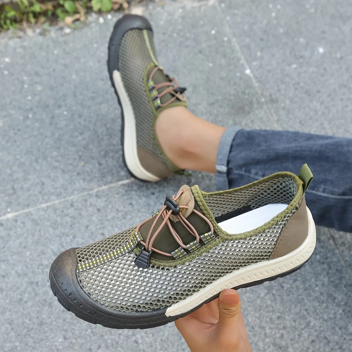 Sapatos masculinos de malha oca com alternância rápida, tênis para caminhada com listras e costura, touca de borracha grossa envolta em sapatos casuais para uso ao ar livre — image 2